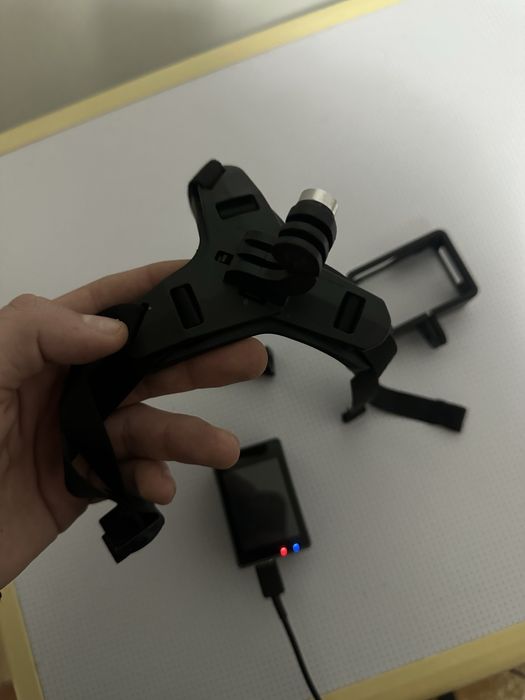 Camera de actiune tip GoPro