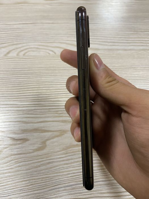 iPhone xs sotiladi xolati ideal