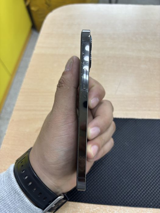 Продам 12 pro 128