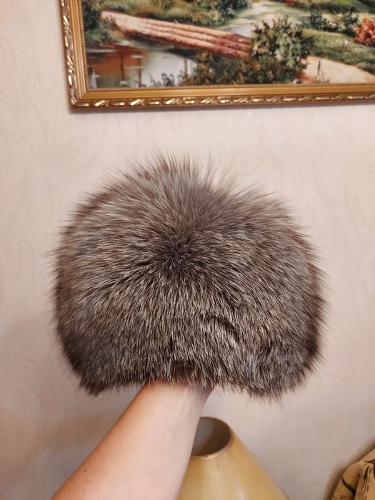 Женская шапка песец