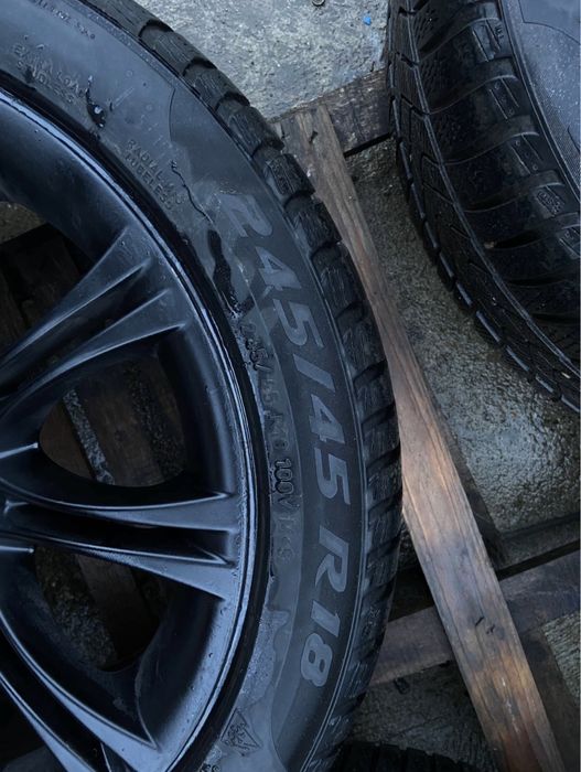 Se vând Jante BMW E60 Style 135
