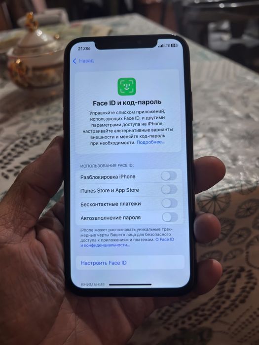 Обменяю Iphone Xs в идеале