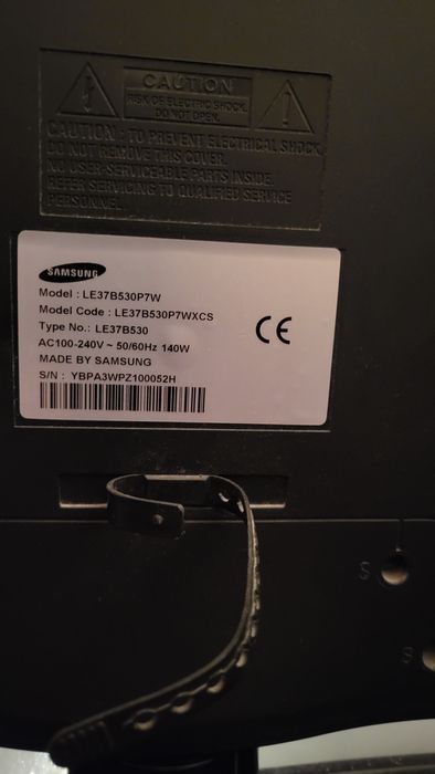 SAMSUNG телевизор 107 диагональ