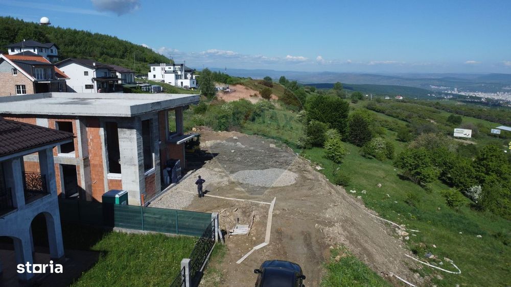 Teren 2685 mp cu panoramă Feleacu. Proiect rezidențial
