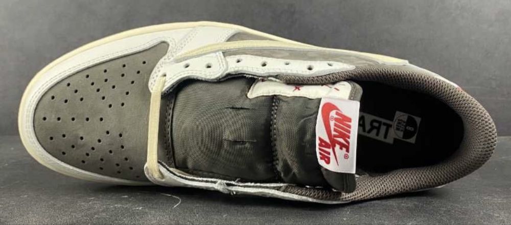 jordan 1 travis scott