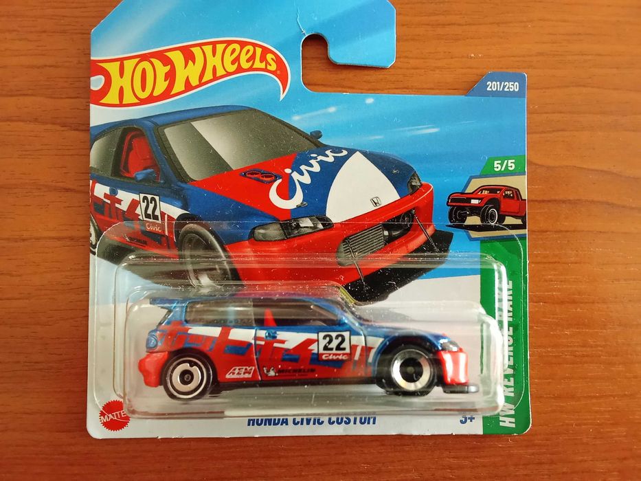 Hot Wheels Escort и Civic
