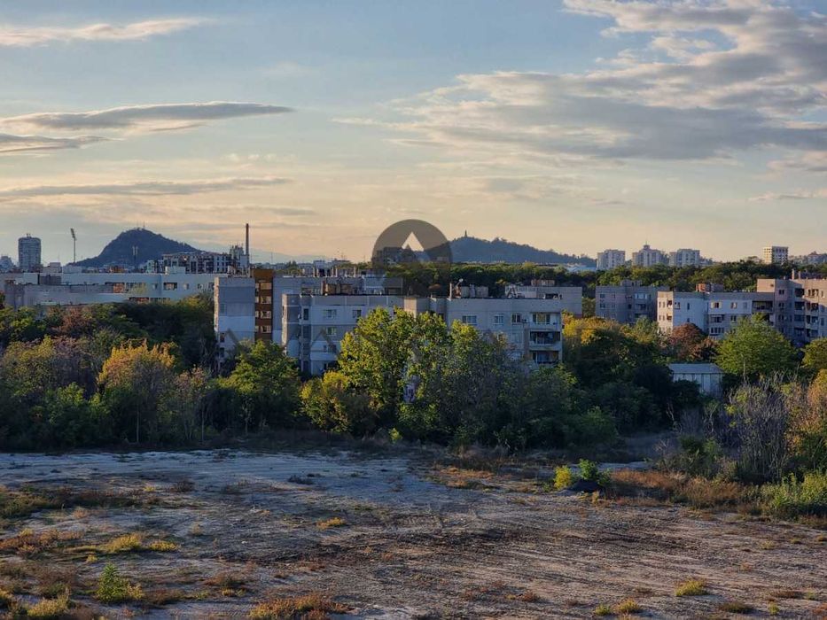 Продава се Тристаен апартамент в Пловдив, Тракия - 102 кв.м за 945 €/кв.м - Снимка #12