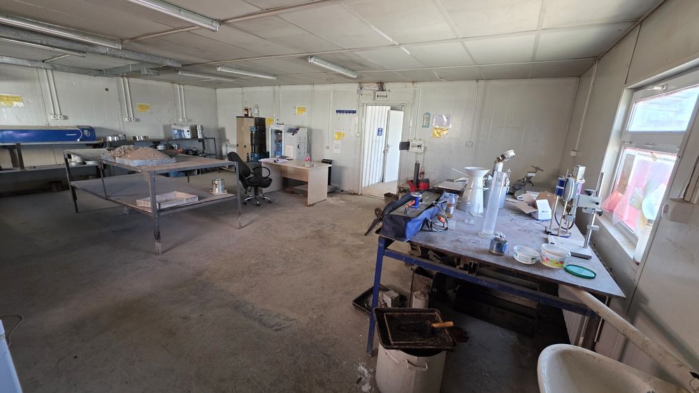 Продается строительная лаборатория