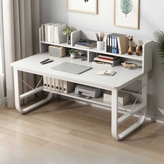 Домашний универсальный стол для ноутбука в спальне