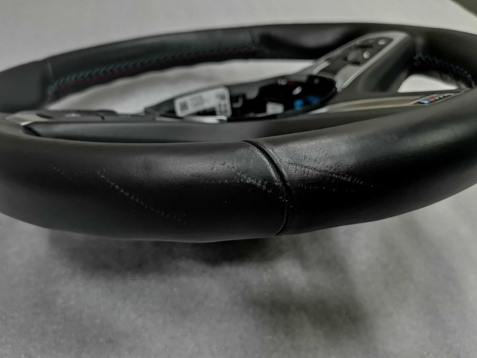 M Sport Черен Спортен Волан BMW X5M X6M M5 F90 M8 F91 F92 F93 F95 F96