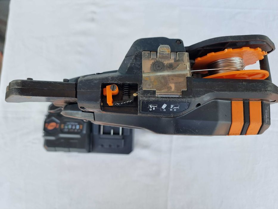 TJEP ULTRA GRIP 40-GRIPEN акумулаторна машина за връзване на арматура