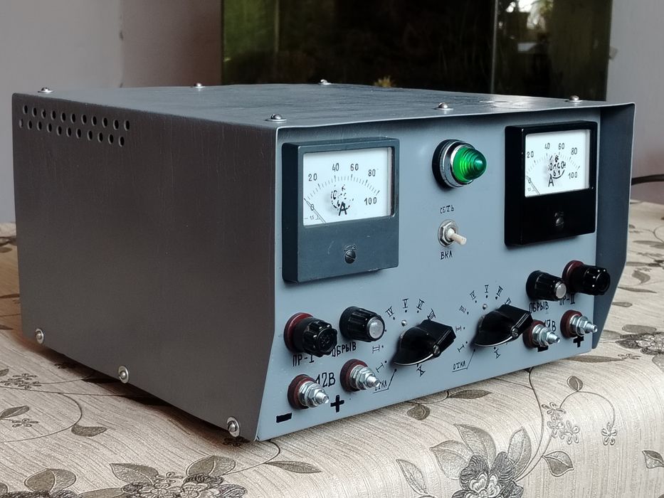 Автомобильные зарядные устройства