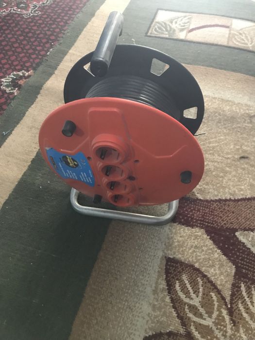 удлинител катушка сотилади