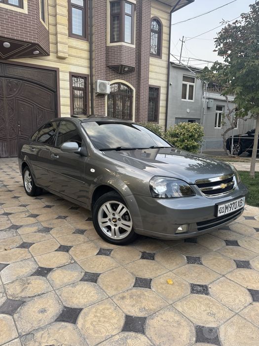 Vikup Arenda Lasetti 1.6 mator tozza