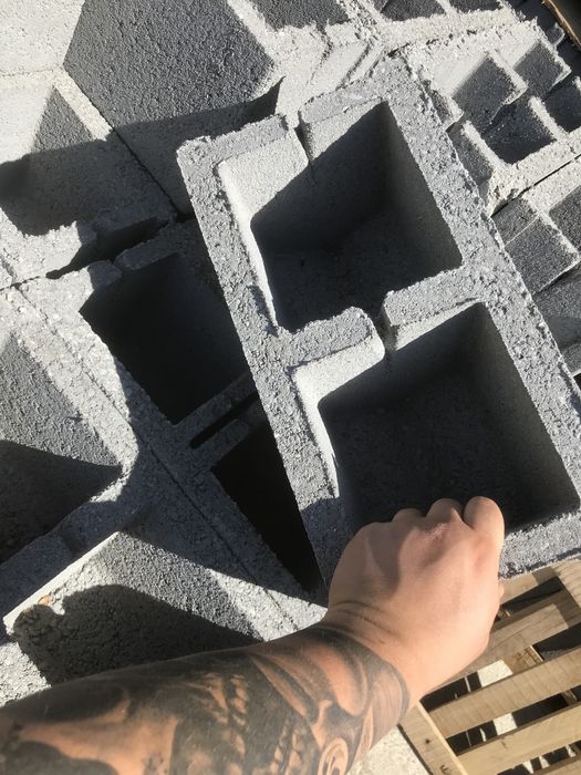 Vand bolțari vibropresati!!