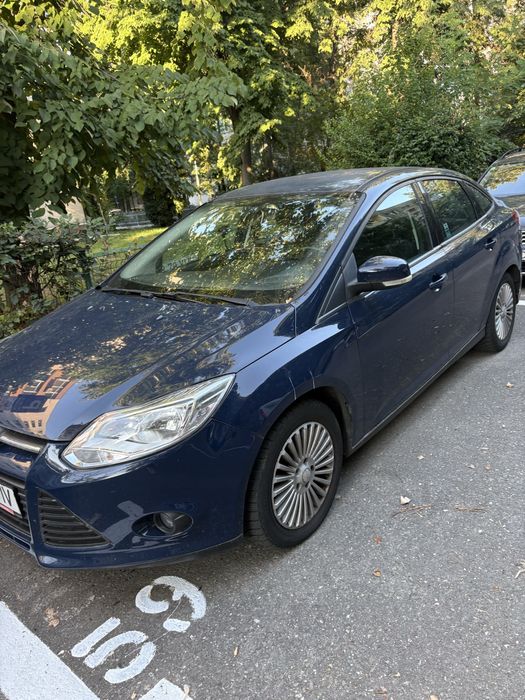 FORD Focus 2013 — imagine 1