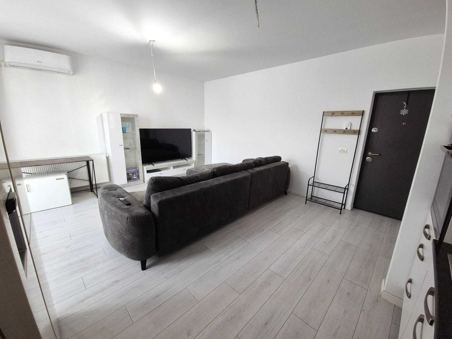 apartament 3 camere giroc