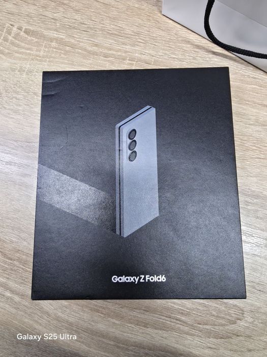 Galaxy Z fold 6 ochilmagan