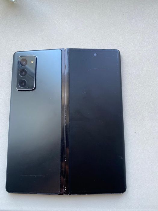 Продам Samsung galaxy Z fold 2