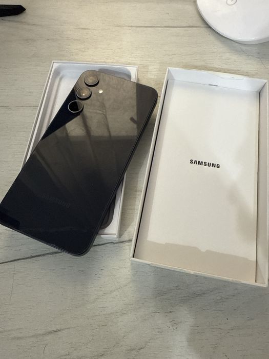 Samsung A35 5G 256Gb ca Nou Full Box