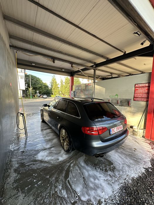 AUDI A4 Avant 2010 — imagine 4