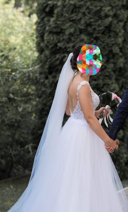 Vând rochie de mireasă