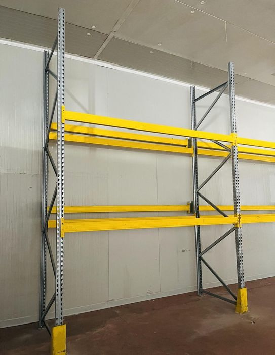 Rafturi metalice profesionale reglabile