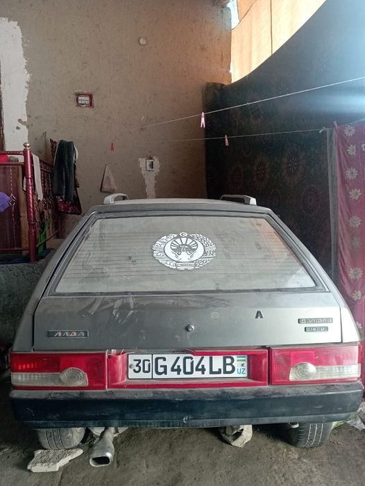 Lada 09 sotiladi