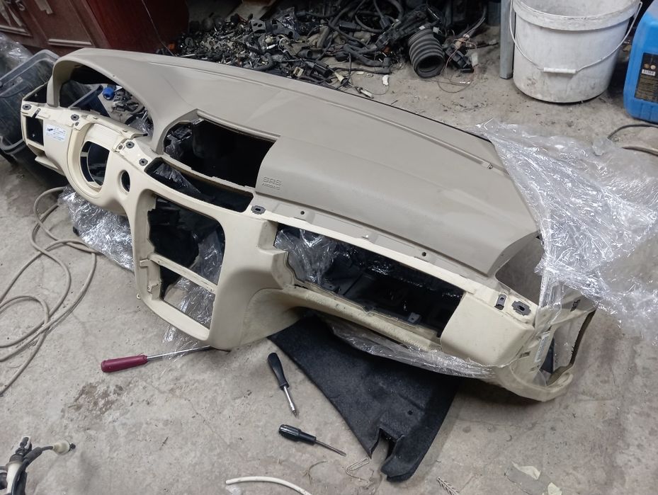 Панель Торпеда Mercedes W220