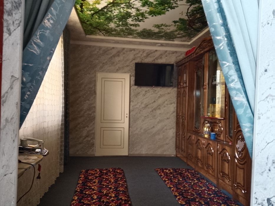 Narpay eski 5 daHovli joy 12 sotigʻli 6 xona remon boʻlgan suv svet ga