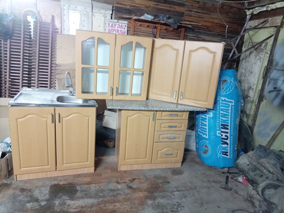 Продам кухонный гарнитур