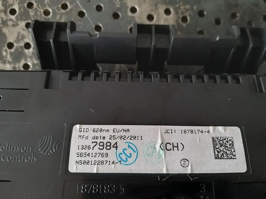 Display afisaj bord opel astra j 13267984 565412769 13362791 1707343