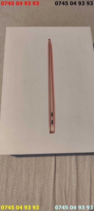 cutie MacBook Air 13 inch se vinde ca in poze
