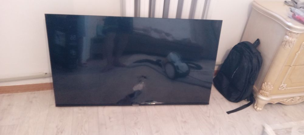 Телевизор на запчасти