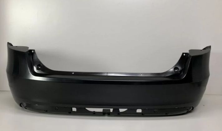 Lada Vesta задний бампер  дорест