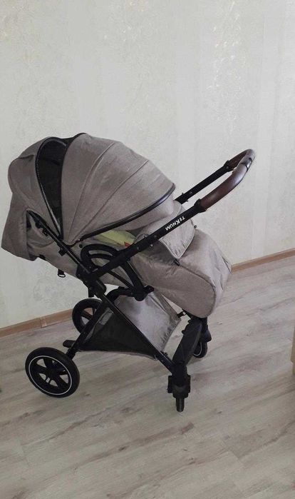 Продается Коляска Teknum