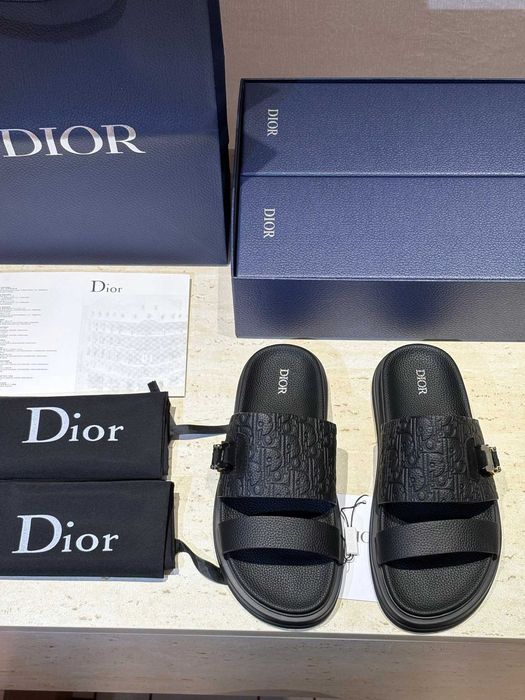 Papuci / Slapi Dior Calitate Premium