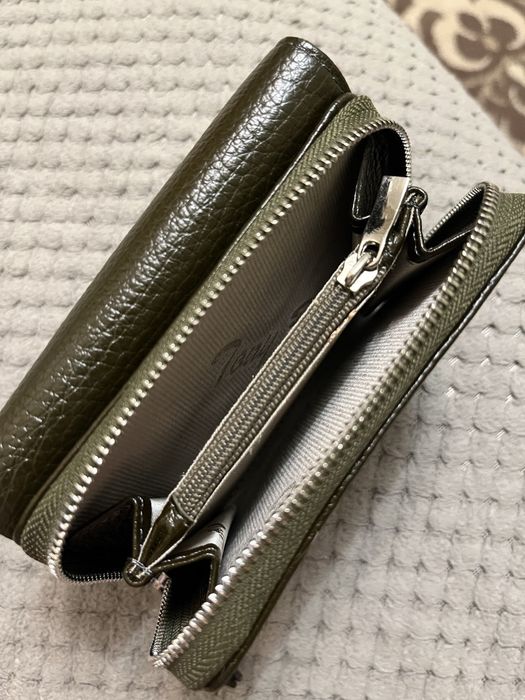 Продам кошелек кожаный