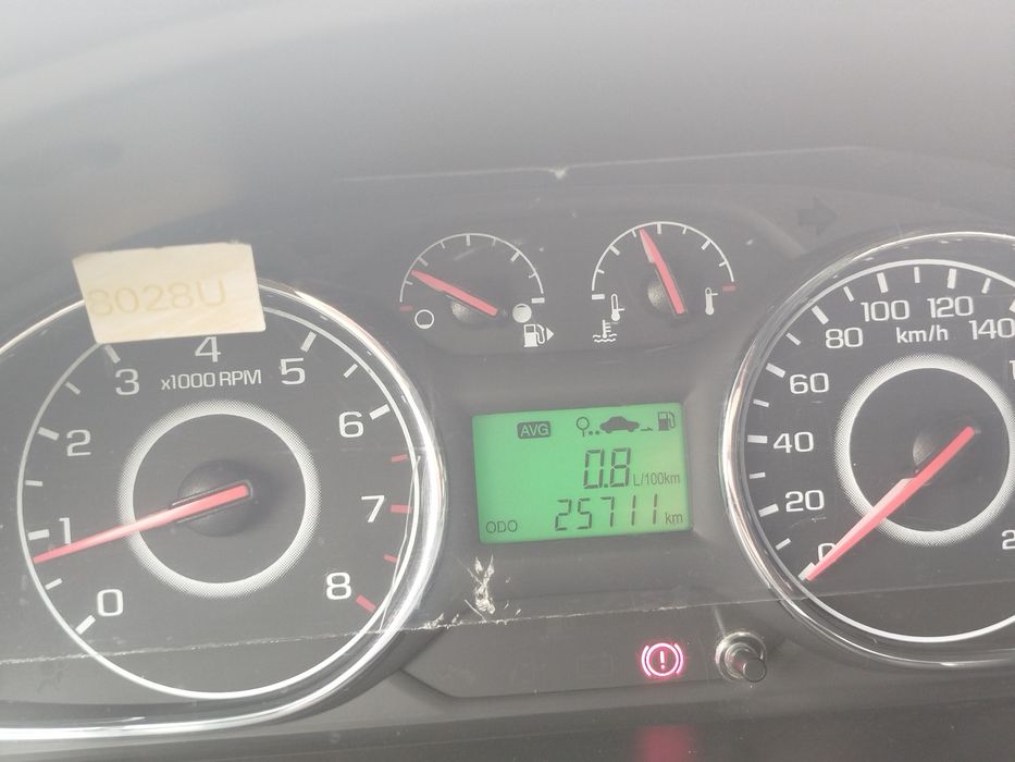 Автомобиль gentra сотилади