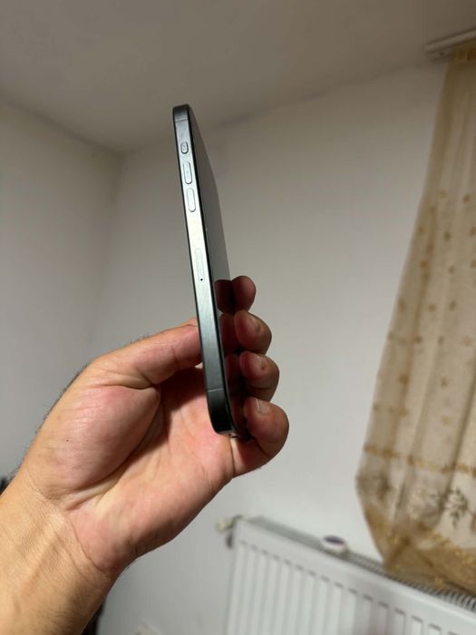 vand iphone 15 pro max