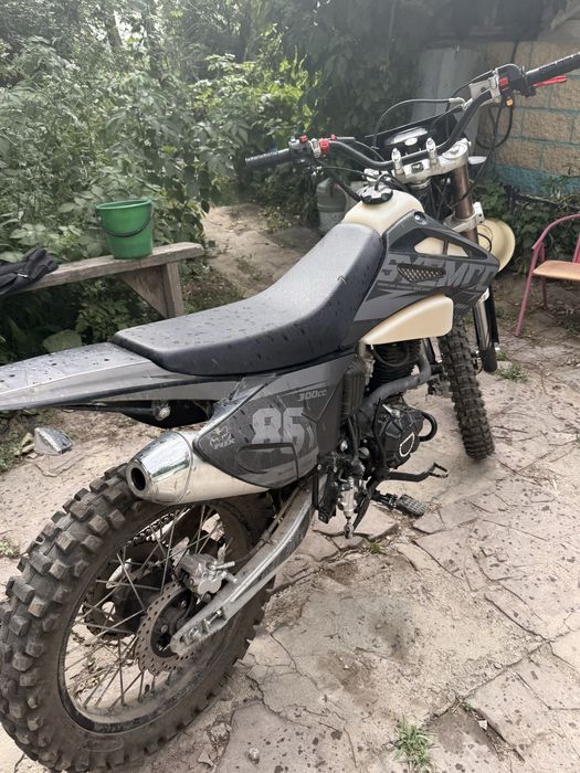 Эндуро мотоцикл 300сс