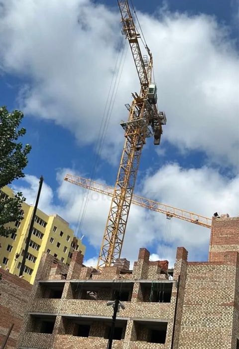 Продам Башеный Кран Potain МС 200