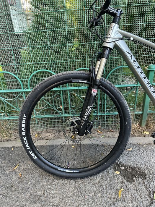 Продам Велосипед Author volt 27.5 Новый