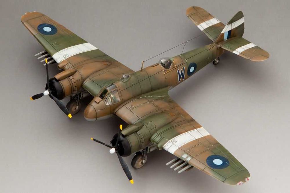 конструктор модель самолёта бомбардировщик Бофайтер 1/72 Англия!