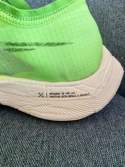 Nike vaporfly zoom X маратонки за бягане running