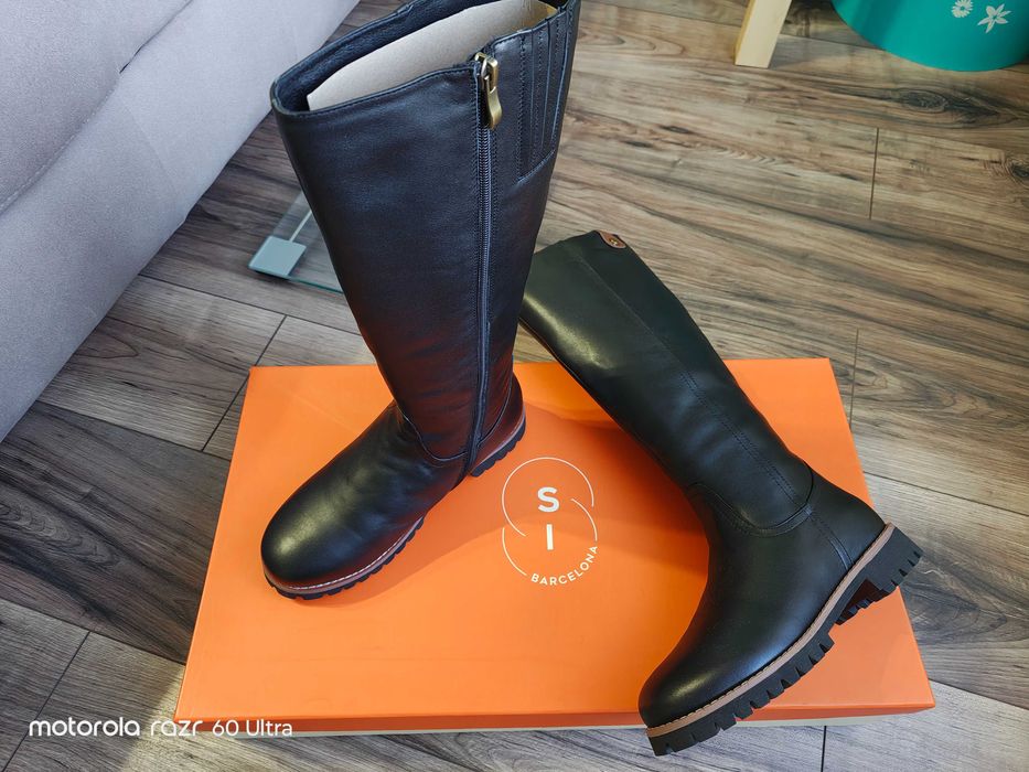 Дамски зимни ботуши Sí Barcelona