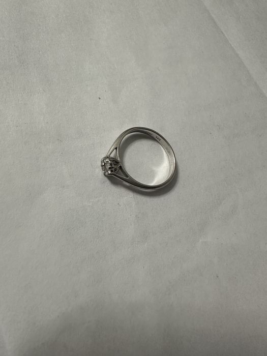 Кольцо с бриллиантами