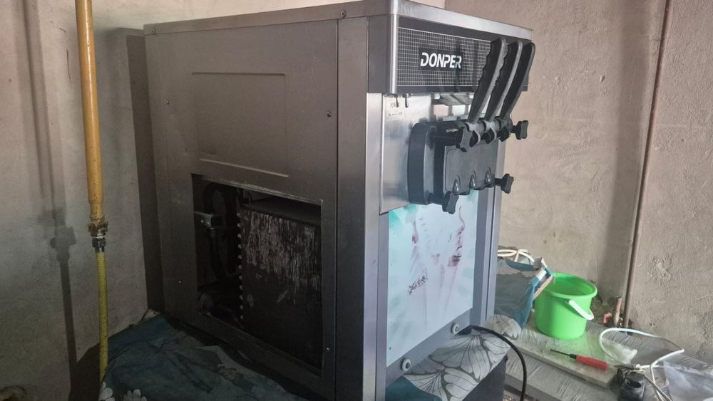 Фризер для мороженного DONPER
