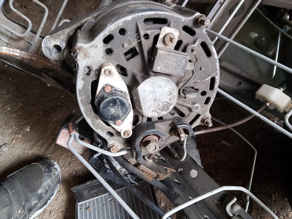 Продаю запчасти на фолцваген гольф 2