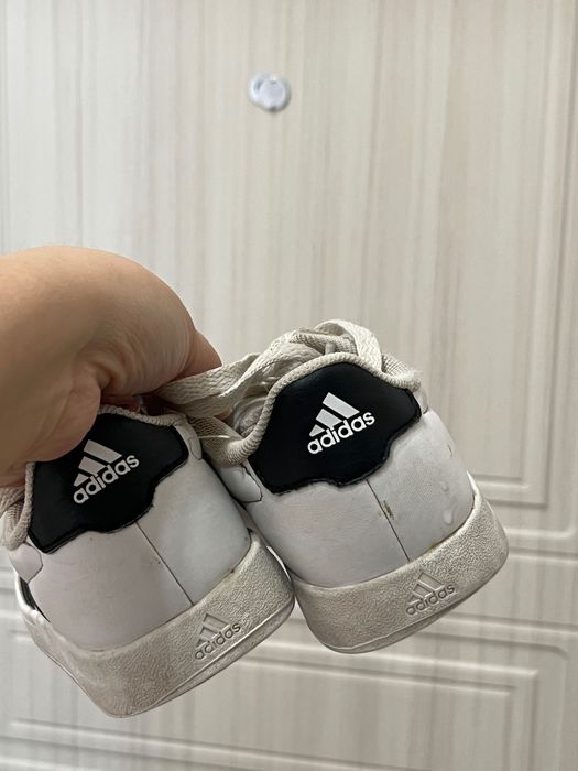 Оригинальные кроссовки адидас детские